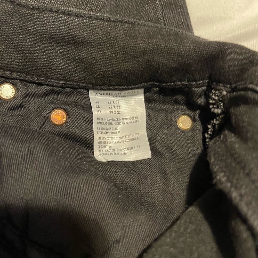 🆕listing…American Eagle Jeans - Picture 4 of 5